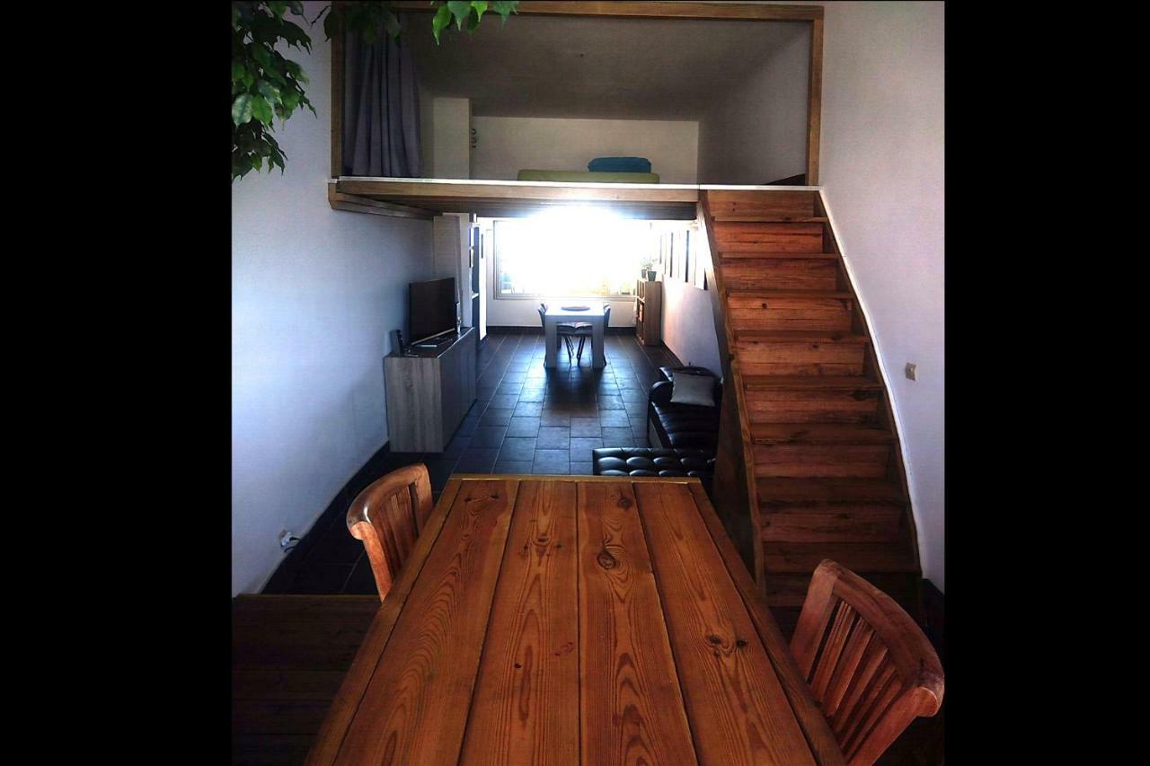 Apartmán Loft Mezzanine Verriere Avec Vue Saint-Denis Exteriér fotografie